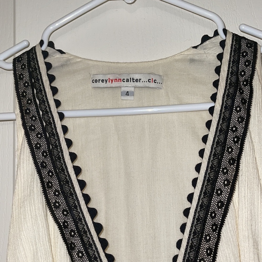 Beautiful Corey Lynn Calter Ivory Dress size 4 - Picture 2 of 6
